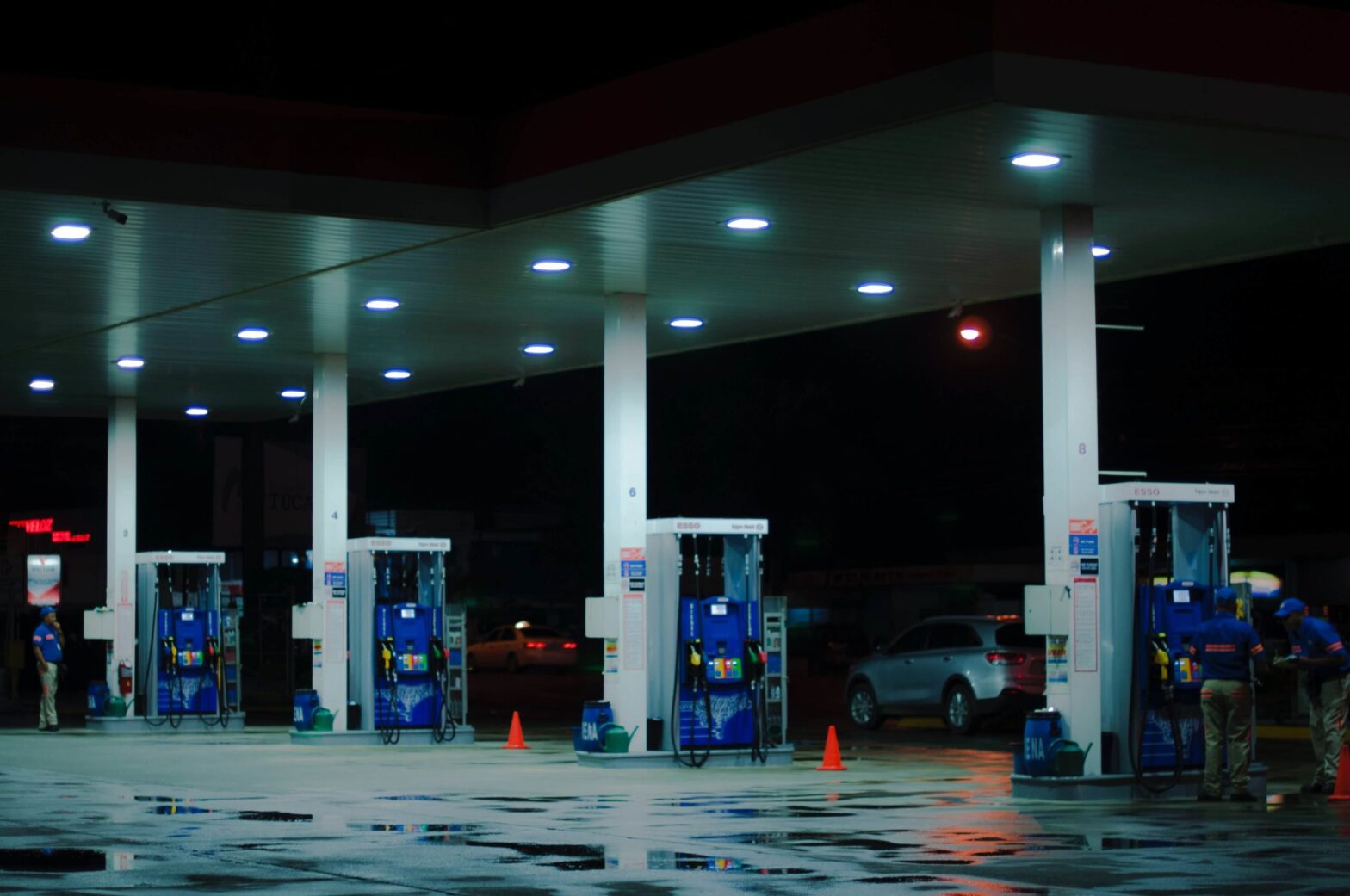 Fuel pumps Fuel management to control surging fuel prices